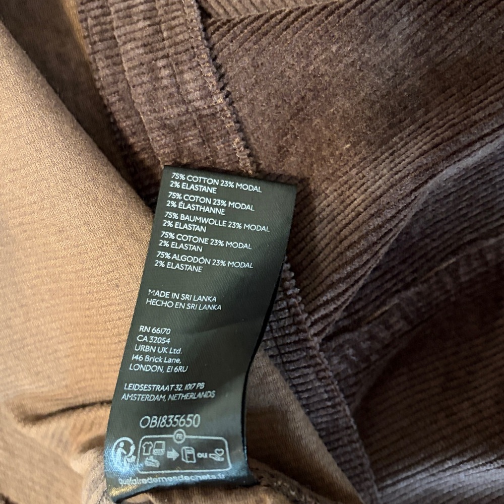 Pilcro Rich Brown Corduroy Skirt Front split. - Picture 5 of 5